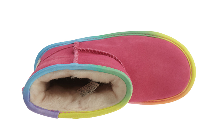 Shop UGG 舒適耐磨雪地靴 小童 粉色