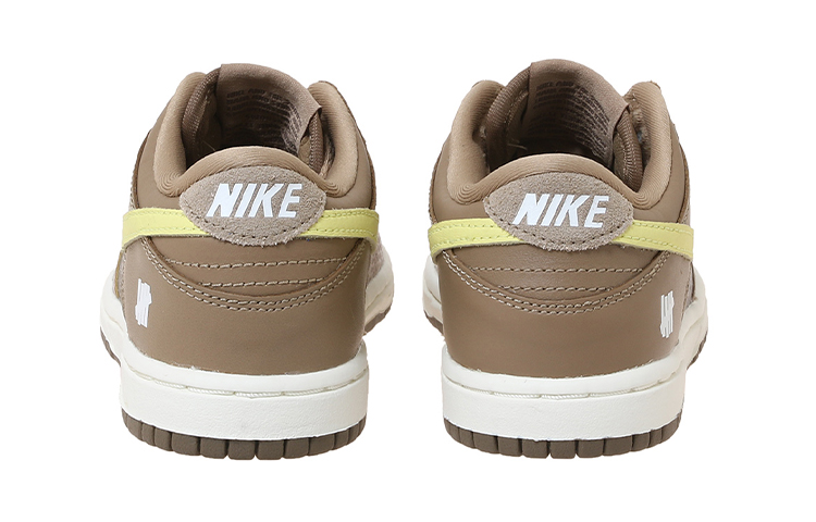 Purchase （幼兒）UNDEFEATED x Nike Dunk Low SP 'Canteen' DJ4306-200