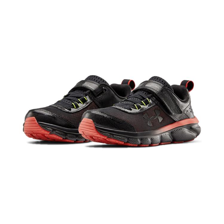Lookbook (PS) Under Armour Assert 8 AC Venom ''Nero Rosso'' 3023945-001