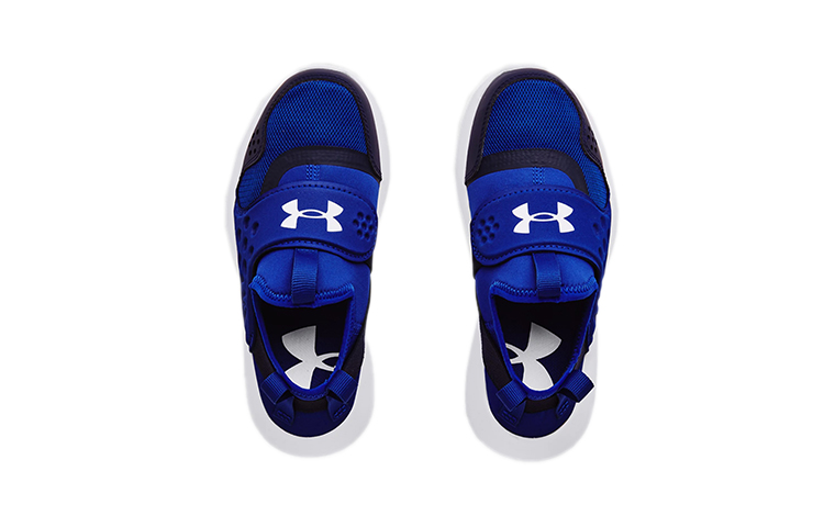 Shop 中童 Under Armour Runplay 簡約舒適 低幫休閒跑步鞋 藍色