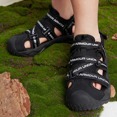 (PS) 언더아머 블랙 비치 슬라이드 (Under Armour Black Beach Slide) 2421506 2