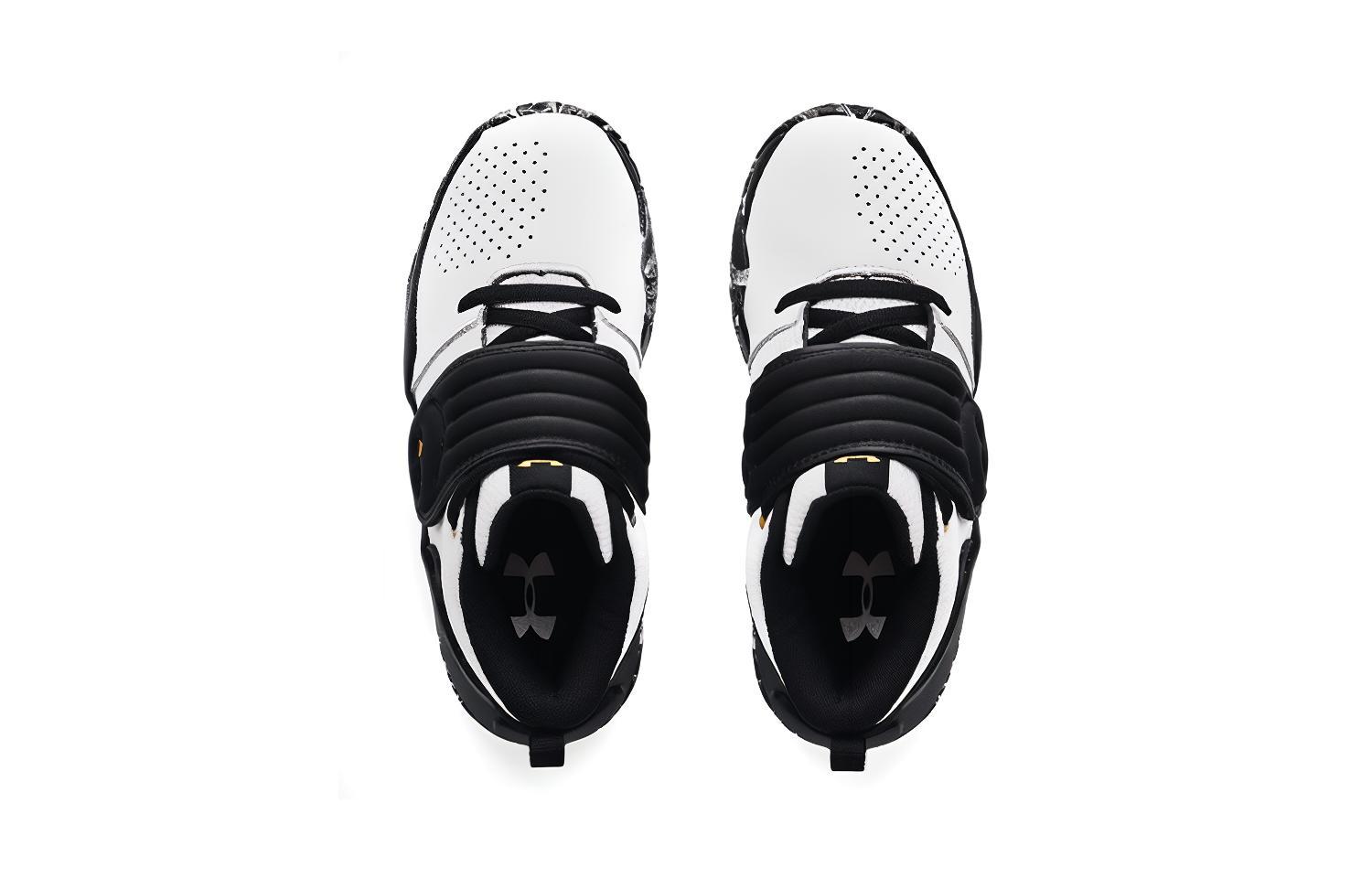 Shop (學齡前) Under Armour Zone BB '白色黑色' 3024263-102