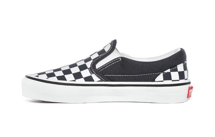 Vans Classic Checkerboard Slip-On Black/White 圖 2