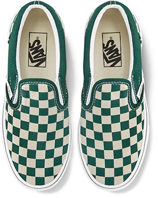 Vans Classic Slip-On Hijau/Putih Papan Catur VN0A4BUT2NH Lookbook Vans Classic Slip-On Hijau/Putih Papan Catur VN0A4BUT2NH
