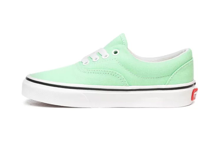 Buy Vansエラ グリーン (Vans Era Gurīn) VN0A38H8WKO