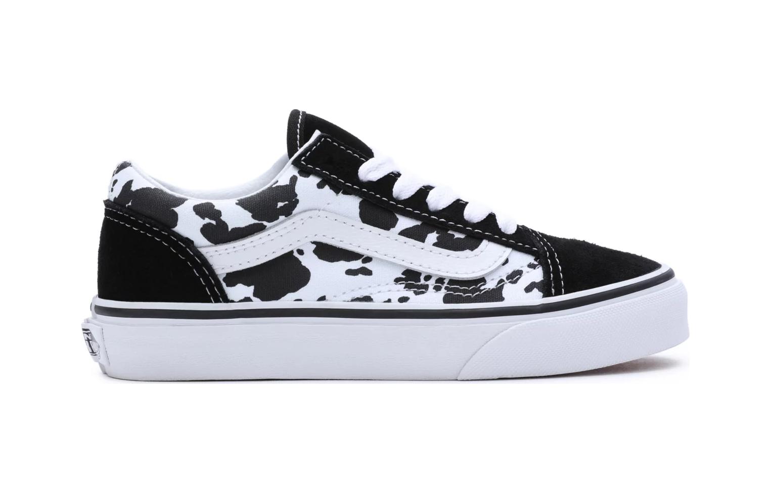 Order (PS) Vans Old Skool 'Hitam' VN0A7Q5FBMW