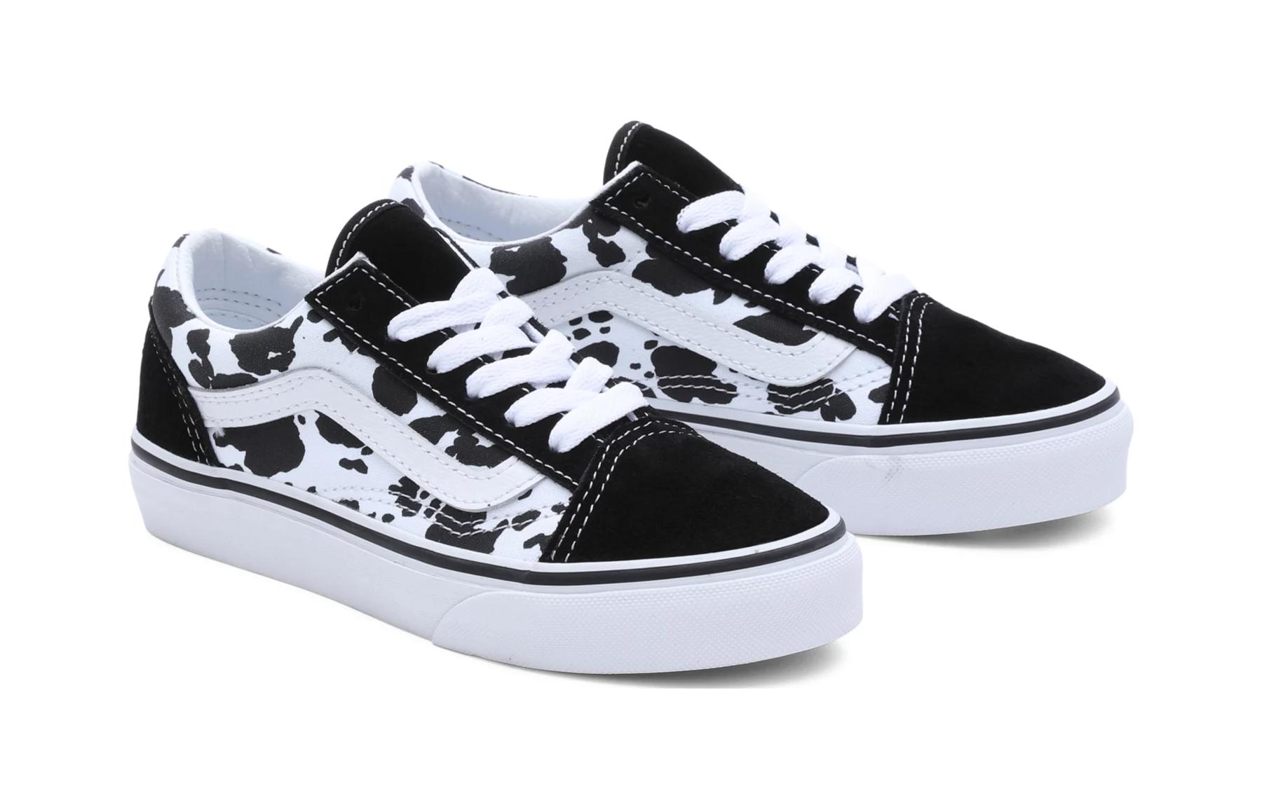 Lookbook (PS) Vans Old Skool 'Hitam' VN0A7Q5FBMW