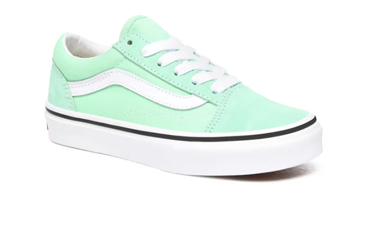 Shop Vans 老派经典款“绿色” VN0A4BUUWKO