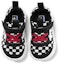 Lookbook Vans UltraRange Rapidweld Kanak-Kanak/Anak Hitam Papan Catur VN0A3WLMHRK