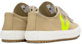 Shop (PS) VEJA 'Versatil Fesyen Low Top - Sand' OV0103251C