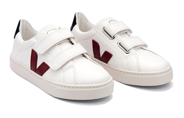 Lookbook (PS) VEJA Esplar Low 'Merah Putih' RSV051969