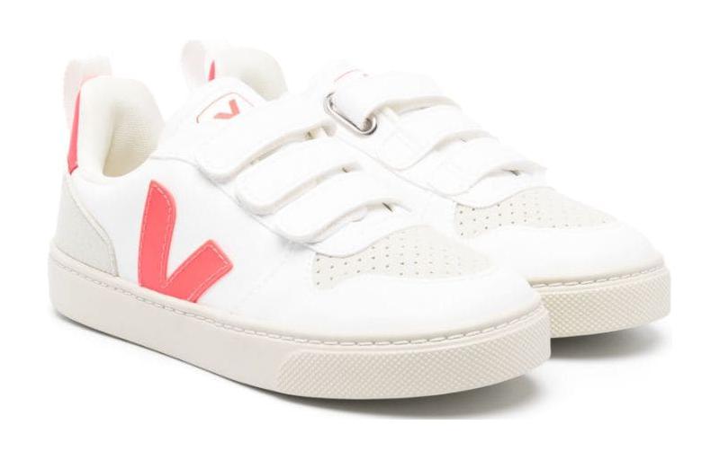 Lookbook (PS) VEJA Esplar Low ''Weiß'' CV0703419C