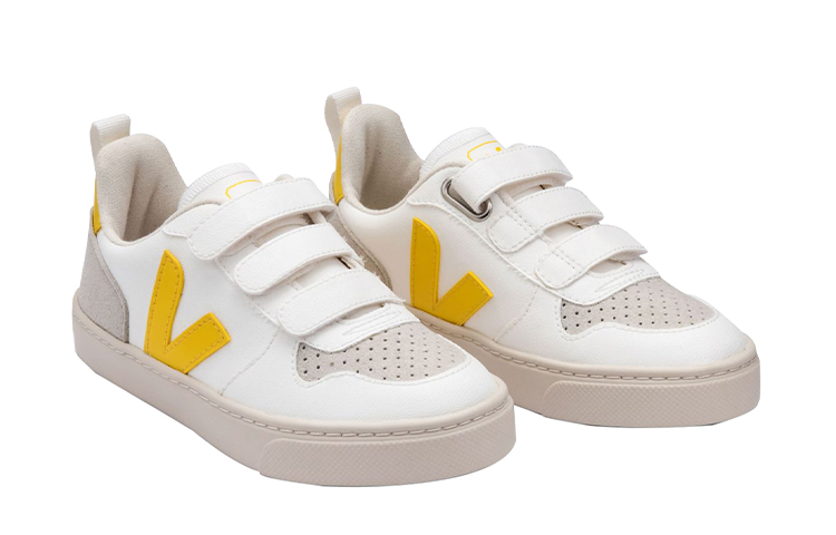 Lookbook (PS) VEJA V-10 'Beige Comfort' Sepatu Sneakers Beige Stylish CXV072263