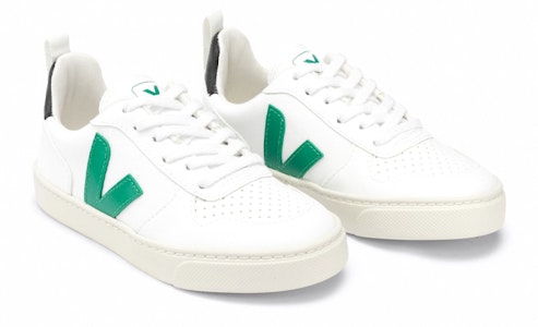 (PS) VEJA V-10 ''Putih Hijau'' CXL071928 Lookbook (PS) VEJA V-10 ''Putih Hijau'' CXL071928