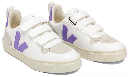 (PS) VEJA V-10 ''Putih Ungu'' CV0702709 Lookbook (PS) VEJA V-10 ''Putih Ungu'' CV0702709