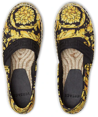 (PS) VERSACE Kasut Sarung Tenunan Rata 'Hitam Kuning' 1003527-1A02457_5B000 Lookbook (PS) VERSACE Kasut Sarung Tenunan Rata 'Hitam Kuning' 1003527-1A02457_5B000