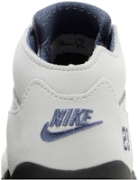 (小童)A Ma Maniére x Jordan x Air Jordan 5 復刻版 '黎明' FZ3357-004 Sizing (小童)A Ma Maniére x Jordan x Air Jordan 5 復刻版 '黎明' FZ3357-004