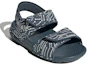 Lookbook (TD) Sandali adidas AltaSwim I ''AI Graphics''. FW7419