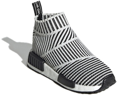 (TD) アディダス NMD_CS1 PK 白黒 FY8953 Lookbook (TD) アディダス NMD_CS1 PK 白黒 FY8953