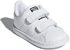 (TD) Sepatu adidas Originals Stan Smith J AQ6274 Lookbook (TD) Sepatu adidas Originals Stan Smith J AQ6274