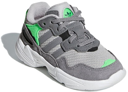 (TD) アディダス オリジナルス Yung-96 グレー/グリーン/ホワイト DB2822 Lookbook (TD) アディダス オリジナルス Yung-96 グレー/グリーン/ホワイト DB2822