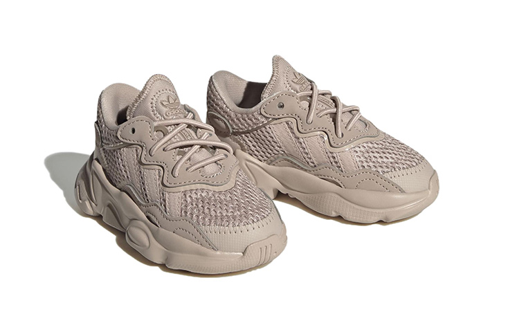 Lookbook （幼童）adidas Ozweego ‘奇妙茶褐’ HQ1623