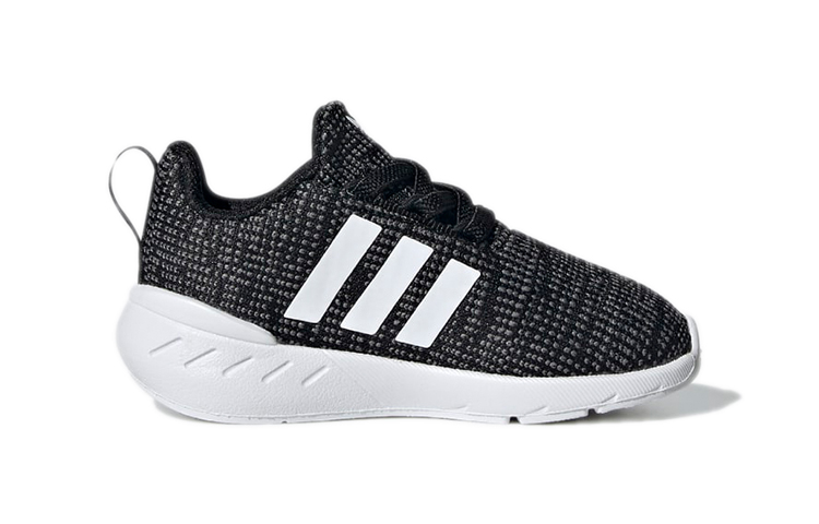 Order (TD) adidas Swift Run 22 ''Zwart Wit'' GW8184