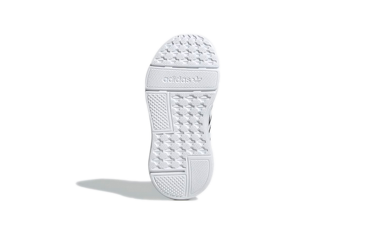 Details for (TD) adidas Swift Run 22 ''Zwart Wit'' GW8184
