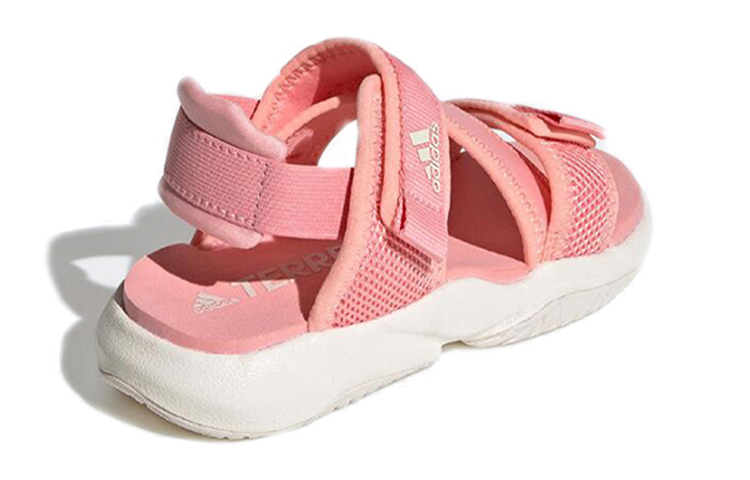 Shop 兒童 adidas Terrex Sumra K 防滑透氣涼鞋 粉