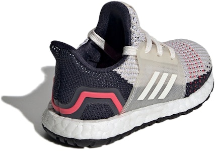 TD嬰童 adidas Ultraboost 19 I 舒適耐磨跑步鞋 黑白 Shop TD嬰童 adidas Ultraboost 19 I 舒適耐磨跑步鞋 黑白