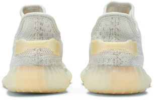 (TD) adidas Yeezy Boost 350 V2 'Light' Zapatillas Línea Exclusiva GY3440 Details for (TD) adidas Yeezy Boost 350 V2 'Light' Zapatillas Línea Exclusiva GY3440