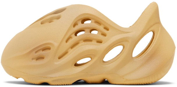 (TD) 아디다스 이지 폼 러너 '데저트 샌드' HP5338 Lookbook (TD) 아디다스 이지 폼 러너 '데저트 샌드' HP5338