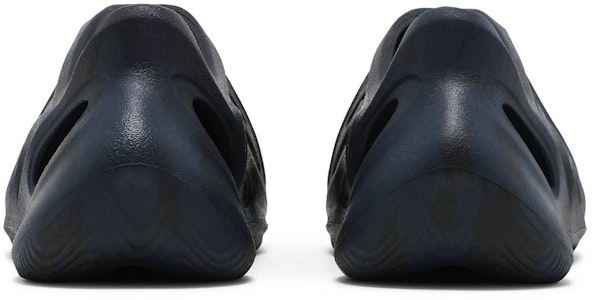 (TD) 阿迪达斯 Yeezy 泡沫跑鞋「矿物蓝」 GX8508 Details for (TD) 阿迪达斯 Yeezy 泡沫跑鞋「矿物蓝」 GX8508