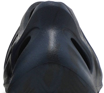 (TD) 阿迪达斯 Yeezy 泡沫跑鞋「矿物蓝」 GX8508 Sizing (TD) 阿迪达斯 Yeezy 泡沫跑鞋「矿物蓝」 GX8508