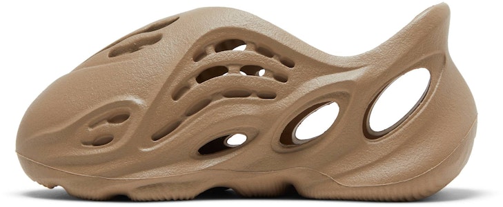 (TD) 阿迪达斯 椰子泡沫拖鞋 'Mist' GW1971 Lookbook (TD) 阿迪达斯 椰子泡沫拖鞋 'Mist' GW1971