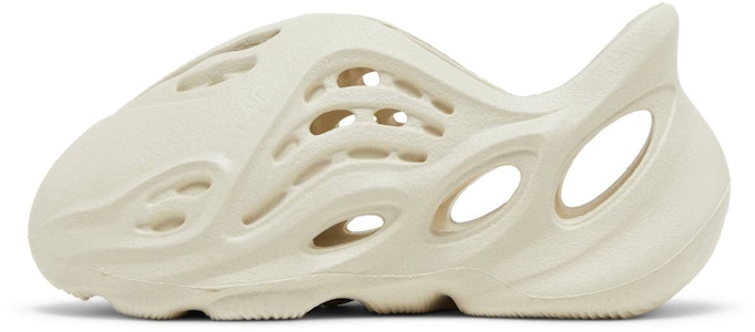 (TD) adidas Yeezy Foam Runner 'Arena' GW7231 Lookbook (TD) adidas Yeezy Foam Runner 'Arena' GW7231