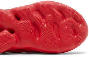 (TD) 阿迪达斯 椰子泡沫拖鞋 '猩红红' GX1137 Purchase (TD) 阿迪达斯 椰子泡沫拖鞋 '猩红红' GX1137