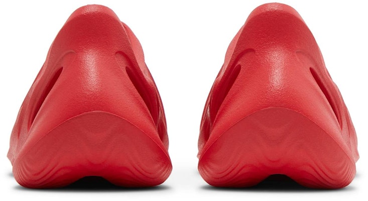 (TD) adidas Yeezy Foam Runner 'Vermillion' Merah GX1137 Details for (TD) adidas Yeezy Foam Runner 'Vermillion' Merah GX1137