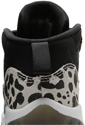 (TD) Air Jordan 11 Retro 'Animal Instinct' Sepatu Pria DO3856-010 Sizing (TD) Air Jordan 11 Retro 'Animal Instinct' Sepatu Pria DO3856-010