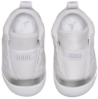 (TD) Air Jordan 11 Retro 'Perak Metalik' CI6165-100 Lookbook (TD) Air Jordan 11 Retro 'Perak Metalik' CI6165-100