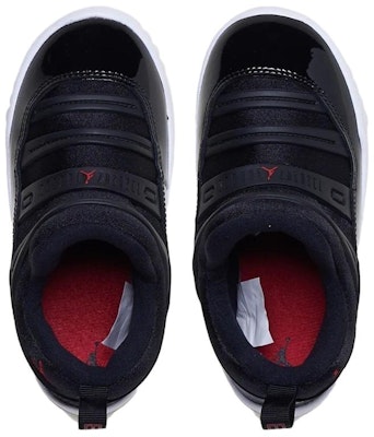 (TD) エアジョーダン11 レトロ リトルフレックス (黒) BQ7102-002 Lookbook (TD) エアジョーダン11 レトロ リトルフレックス (黒) BQ7102-002