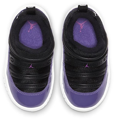 (TD) Air Jordan 11 Retro Little Flex 'Hitam Ungu Mahkamah' BQ7102-005 Lookbook (TD) Air Jordan 11 Retro Little Flex 'Hitam Ungu Mahkamah' BQ7102-005