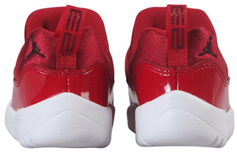 幼童款 Air Jordan 11 Retro Little Flex 'Gym Red' BQ7102-623 Lookbook 幼童款 Air Jordan 11 Retro Little Flex 'Gym Red' BQ7102-623