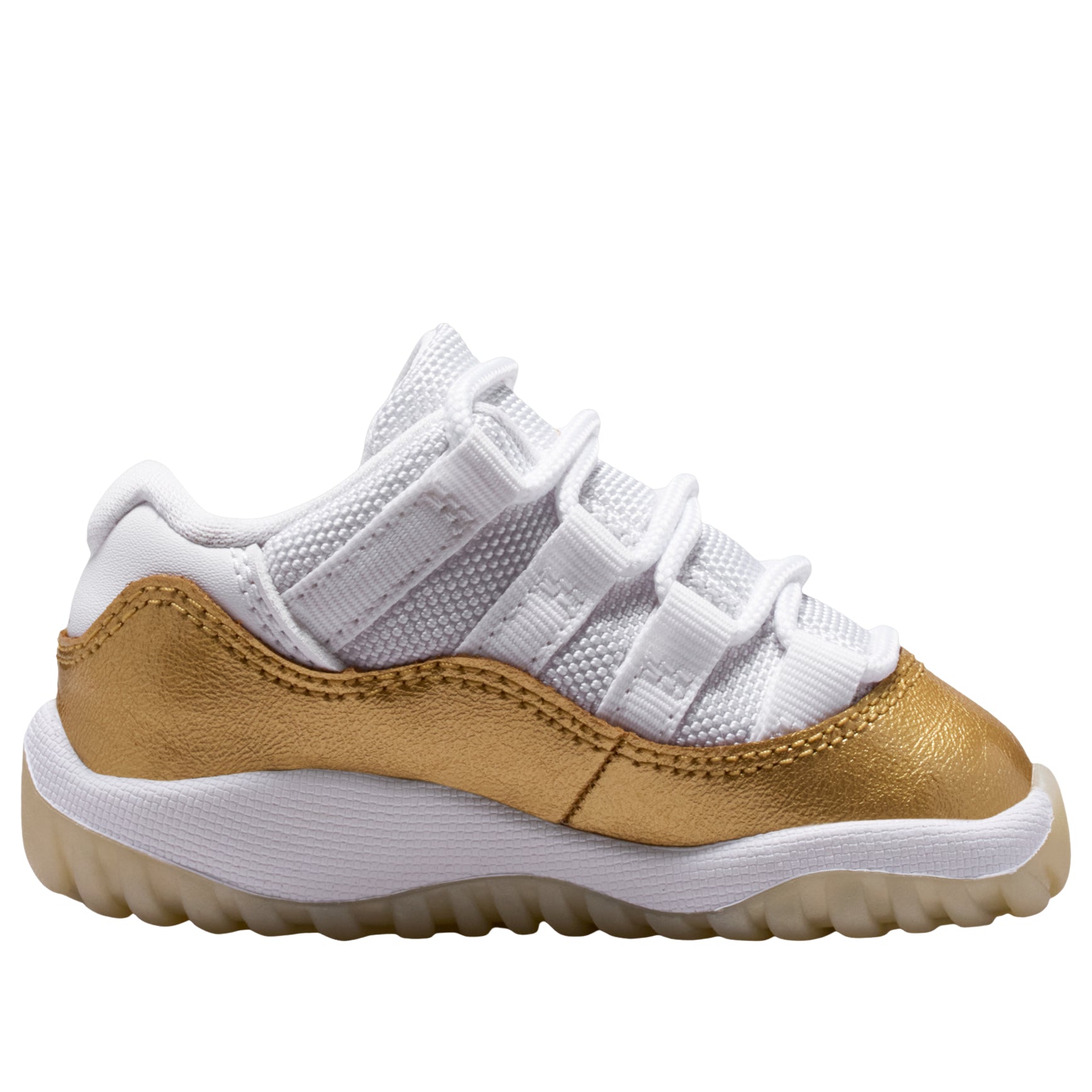 Order (TD) Air Jordan 11 Retro Low ''Día de la Madre'' 645107-102
