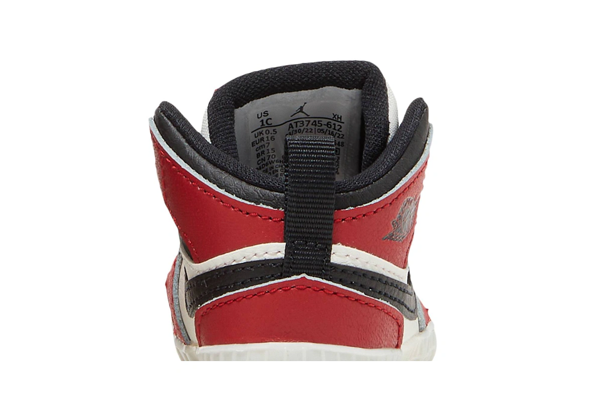 (Toddler) Air Jordan 1 Crib Bootie 'Chicago Lost & Found'