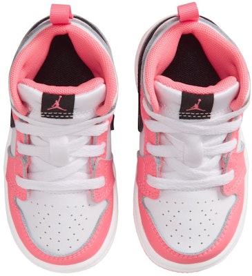 (TD) Air Jordan 1 中帮 ''粉色凝视 黑白'' DQ8425-602 Lookbook (TD) Air Jordan 1 中帮 ''粉色凝视 黑白'' DQ8425-602