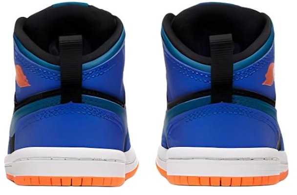 (TD) Air Jordan 1 Mid 'Azul Racer y Verde Abismo'. 640735-440 Shop (TD) Air Jordan 1 Mid 'Azul Racer y Verde Abismo'. 640735-440