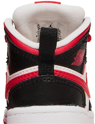 (TD) Air Jordan 1 Mid 'Blanco Very Berry' 640735-016 Sizing (TD) Air Jordan 1 Mid 'Blanco Very Berry' 640735-016