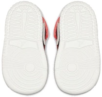 (TD) エアジョーダン1 MID レトロ 黒赤 (Ea Jōdan 1 MID Retoro Kuro Aka) AR6352-061 Lookbook (TD) エアジョーダン1 MID レトロ 黒赤 (Ea Jōdan 1 MID Retoro Kuro Aka) AR6352-061