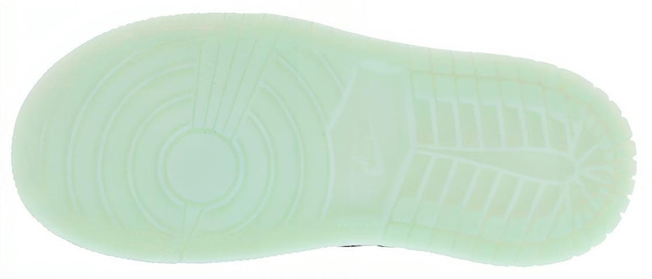 (TD) エアジョーダン1 MID SE "夜光パンダ" BQ6933-103 Purchase (TD) エアジョーダン1 MID SE "夜光パンダ" BQ6933-103